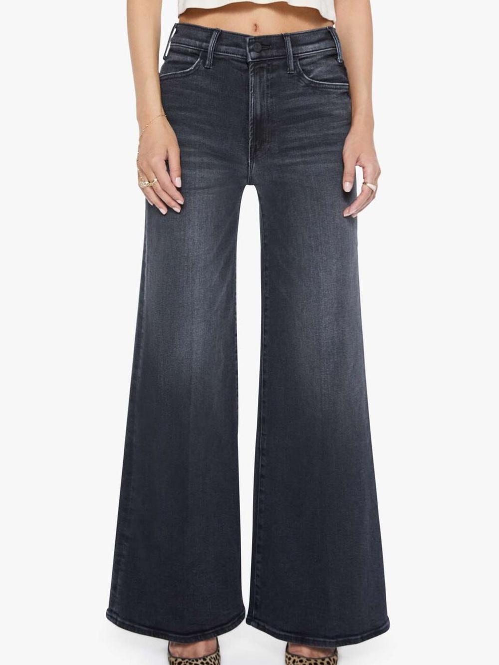 Mother. The Lil Hustler Roller Sneak Jean. Washed Black. Size 26.